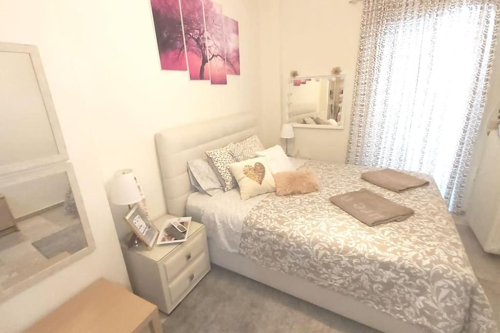 Theano'S Cozy & Quiet Lux Central Flat - Wifi & Full Amenities Patras Exterior foto